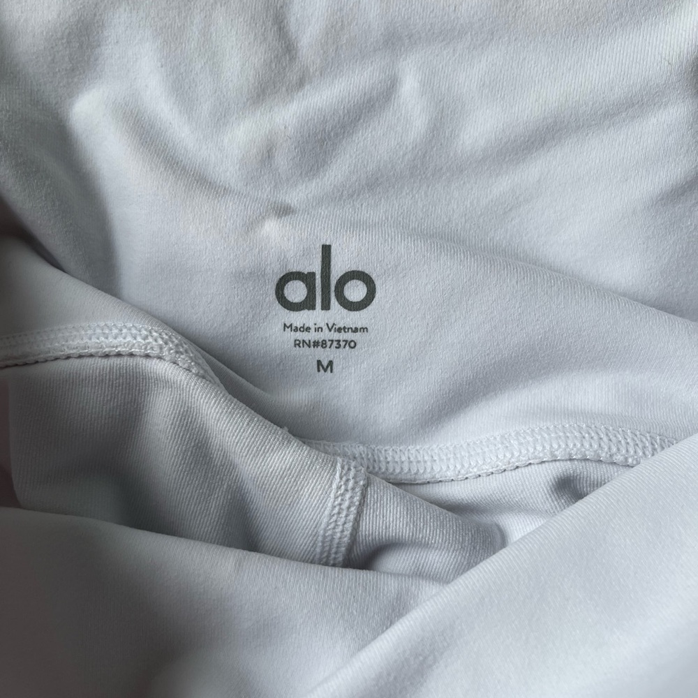 Alo yoga pants bundle (2) in white and light grey.  M size